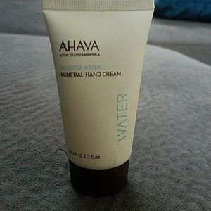 AVAHA mineral handcream travelsize